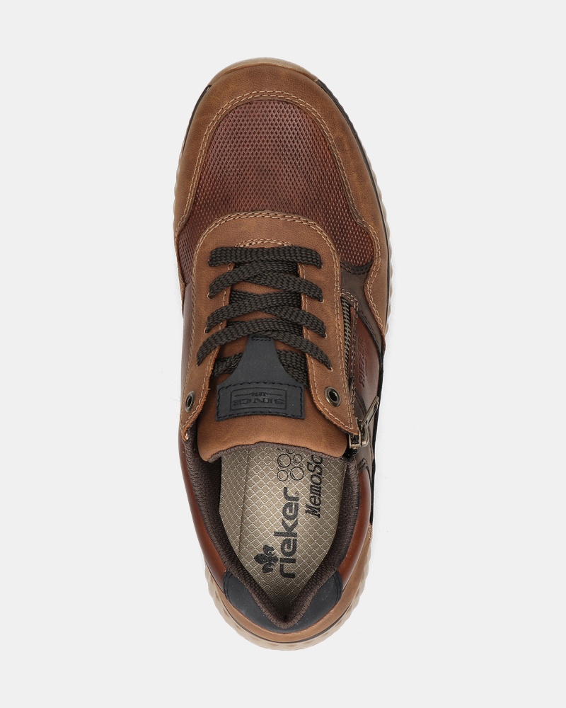Rieker Lage sneakers  - bruin