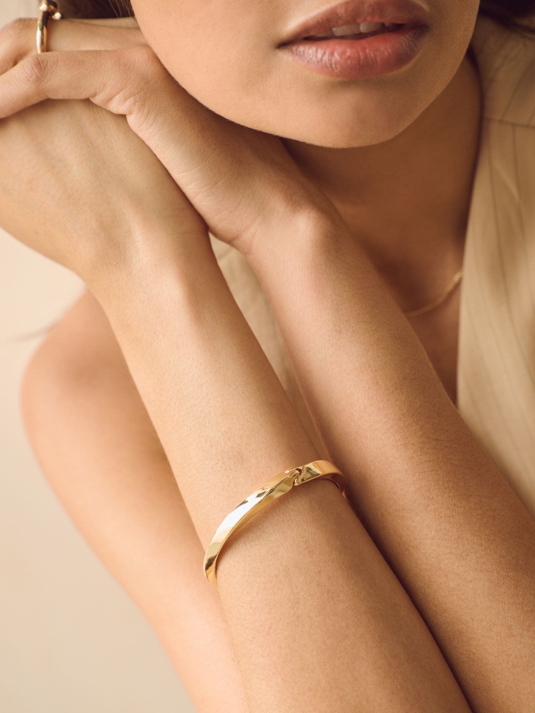 Goudkleurig - Twist Bangle