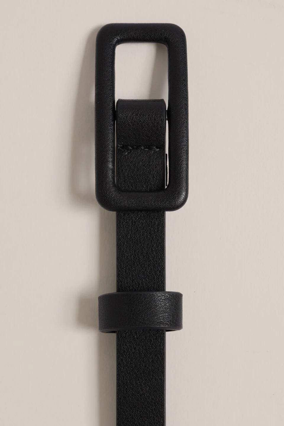 WE Fashion riem zwart
