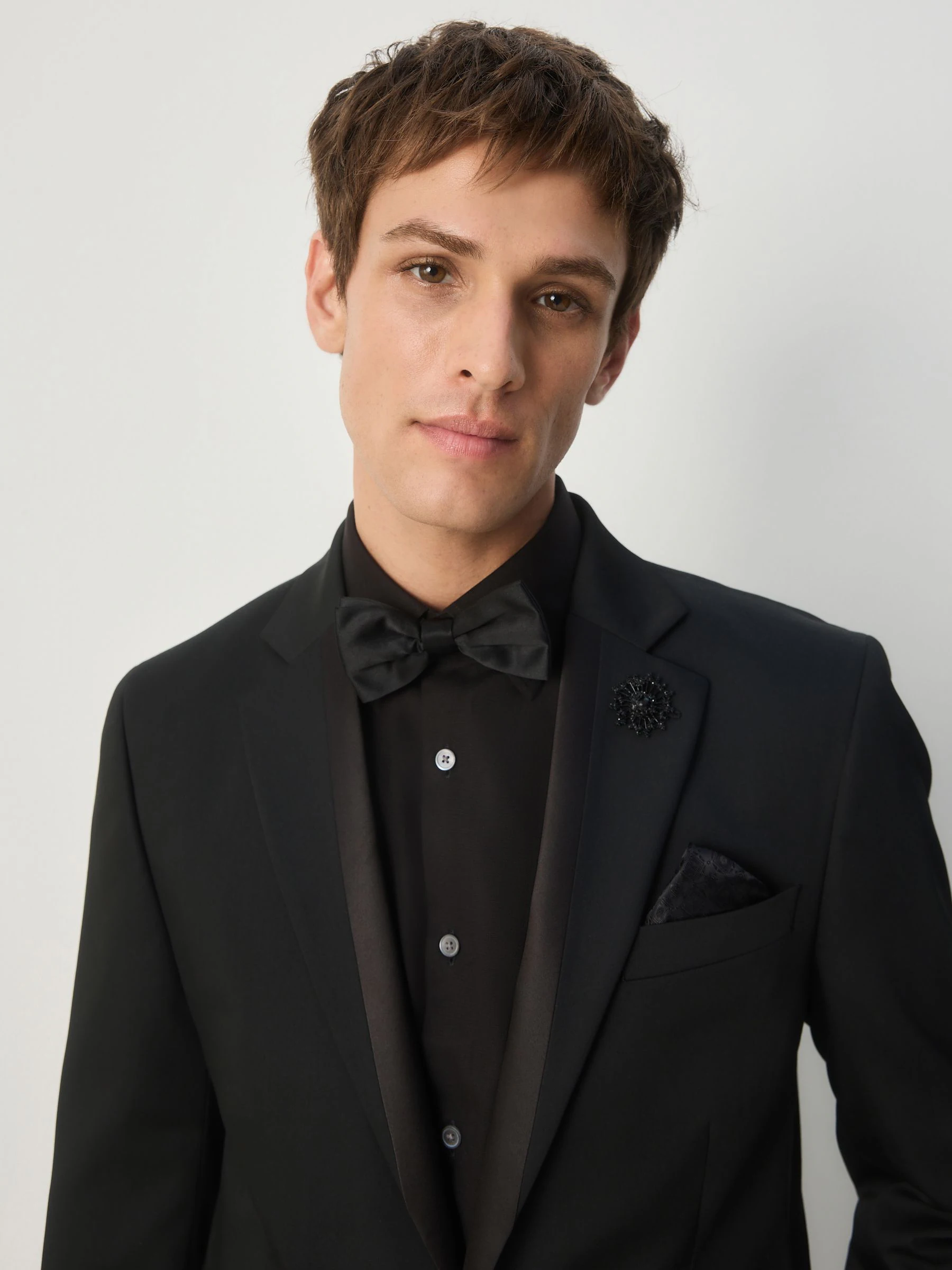 Zwart - Slim Fit Tuxedo Suit Jacket with Brooch