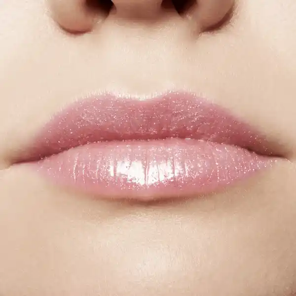 Meta Glow Multi-Reflective Lipglosss 01 Cyber Space