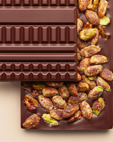 Tablette Mendiant Pistaches sablées Chocolat Noir 75% | Le Chocolat Alain Ducasse 100g