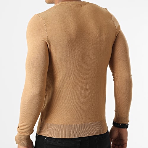 Pull Col V S2005 Camel