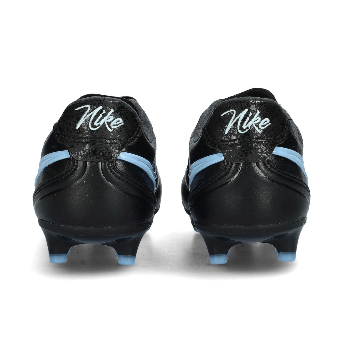 Chuteira Nike Tiempo Ligera Pro FG