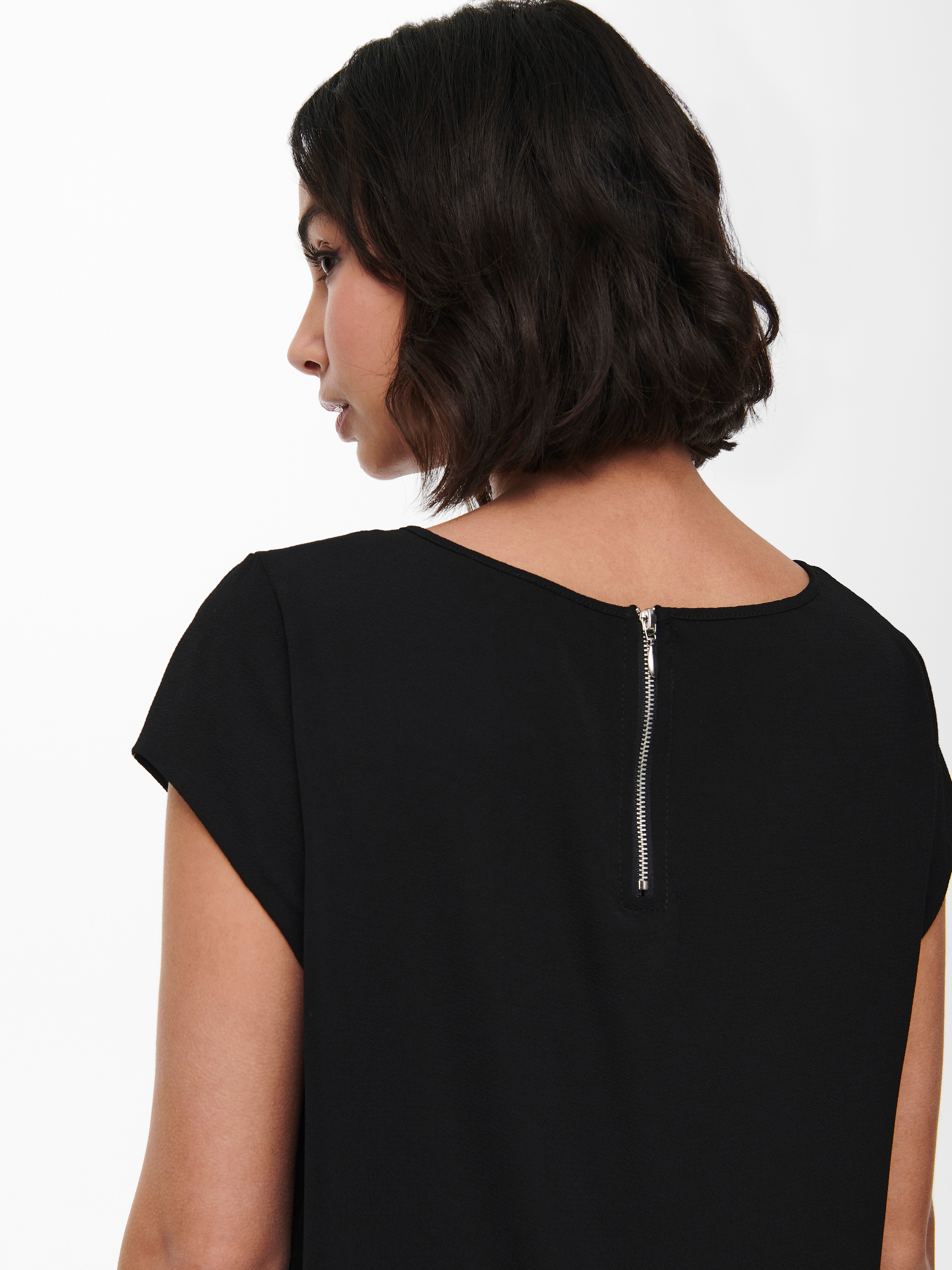 ONLVIC Top Black