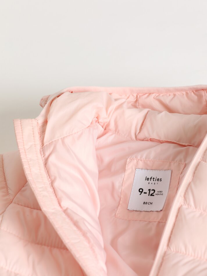 Jaqueta acolchoada leve com capuz - Rosa Pastel