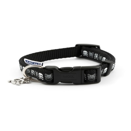 Coleira Ancol preta de náilon com estampa de caveira para cães.