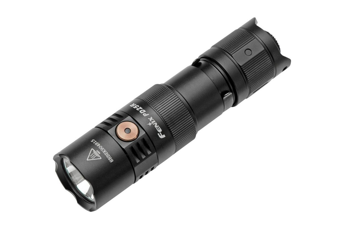 Fenix PD25R, 800 lumen, zaklamp