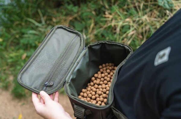 Sacoche d'amorçage Nash Scope Baiting Pouch