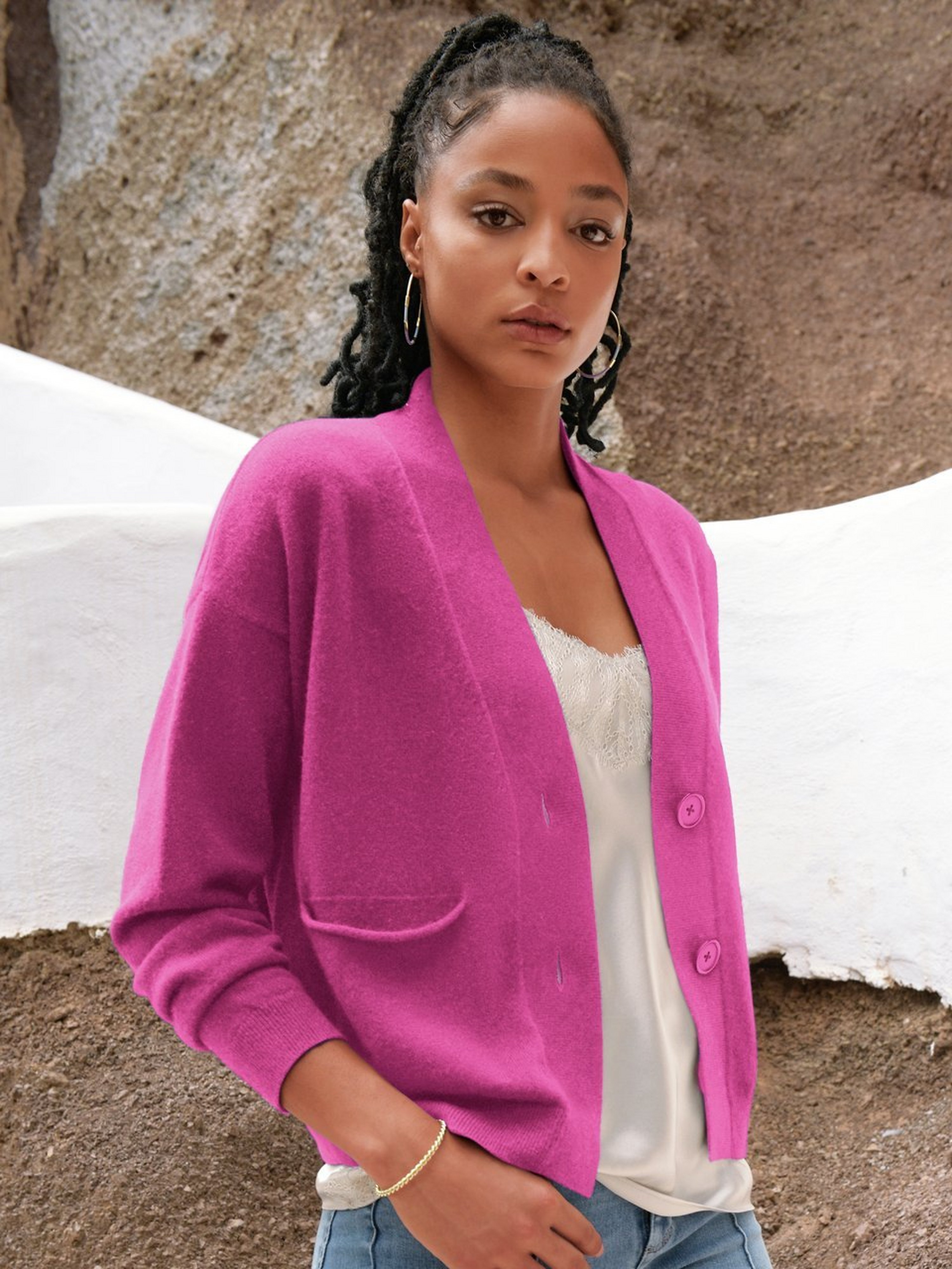 Strickjacke aus 100% Premium-­Kaschmir