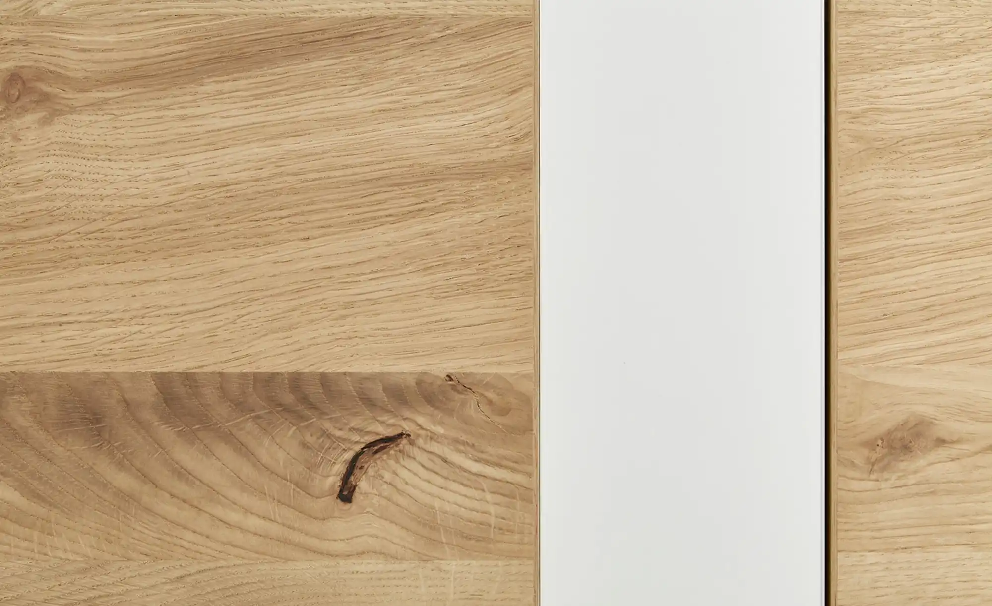 Woodford Dielenschrank Vista