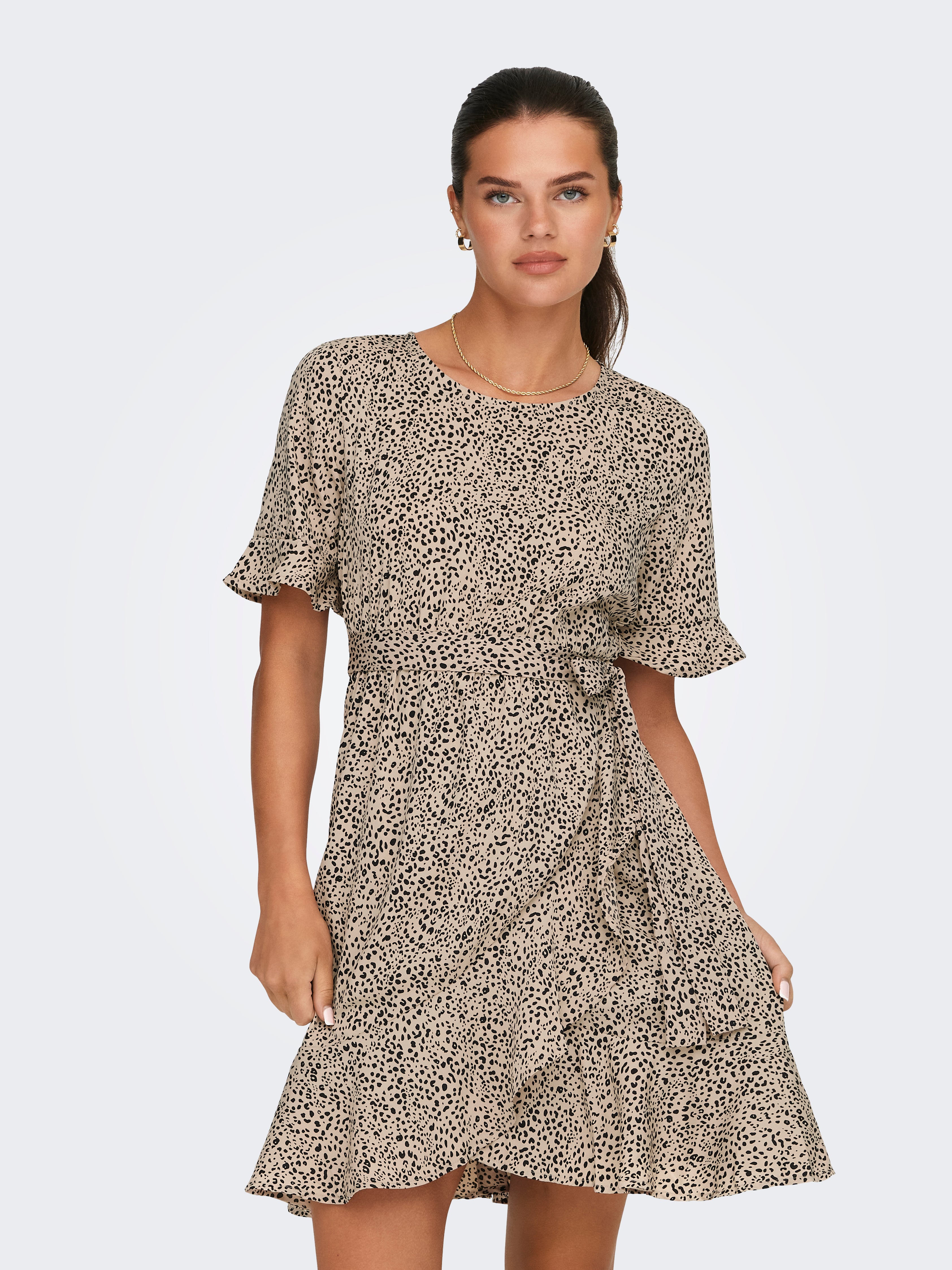 ONLNEW Kurzes Kleid Silver Mink