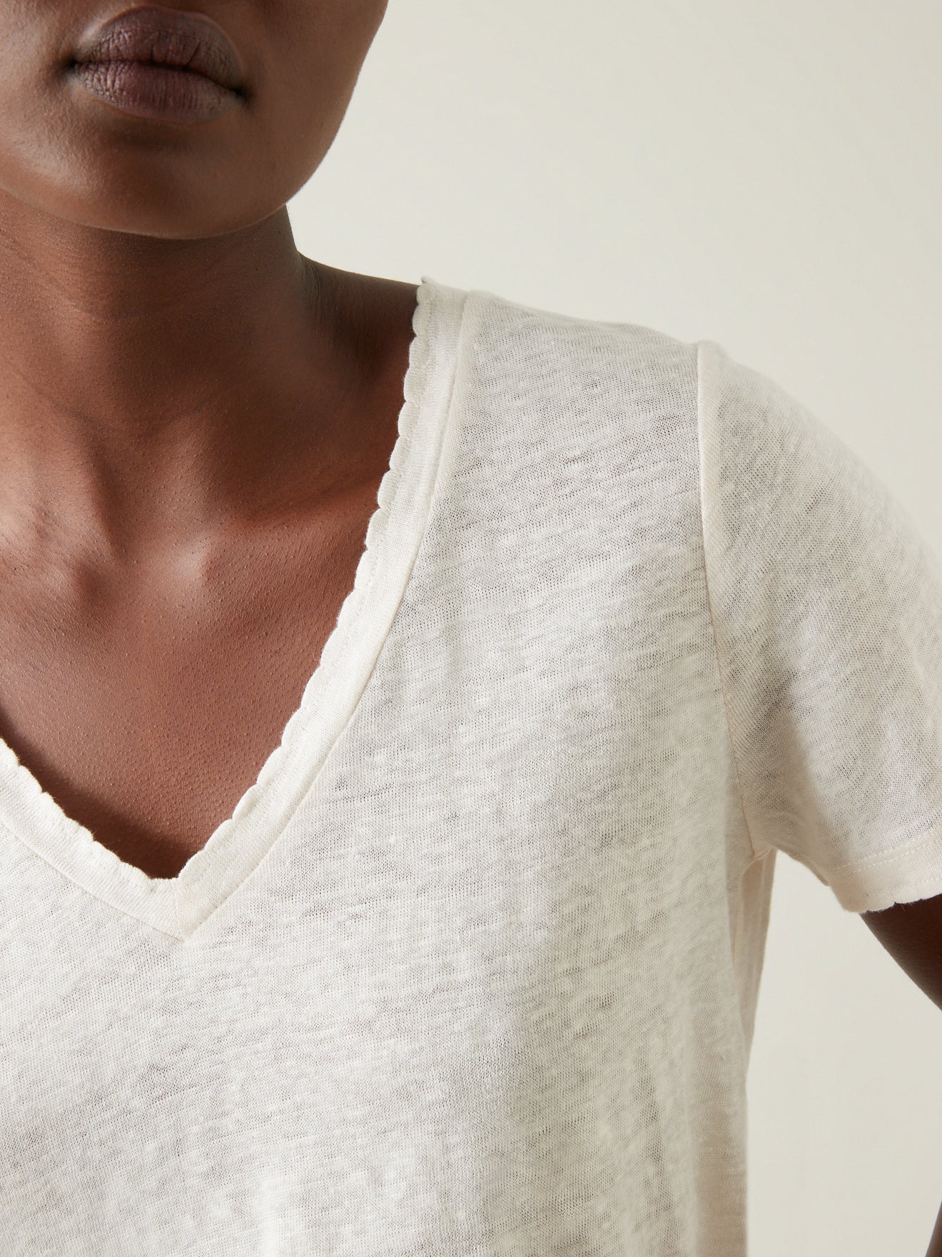 T-shirt lin col V femme