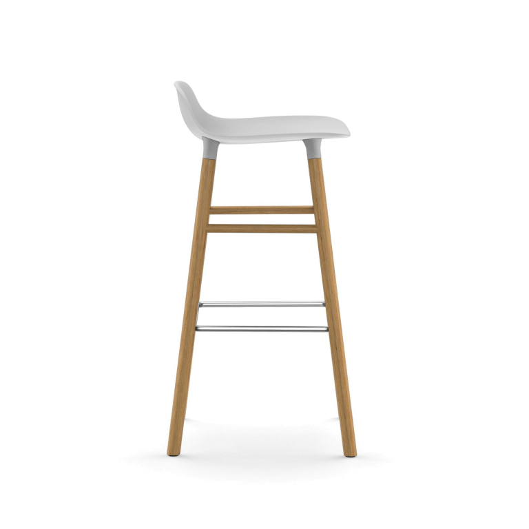 Normann Copenhagen Form Barstool barkruk 75cm met eiken onderstel grijs
