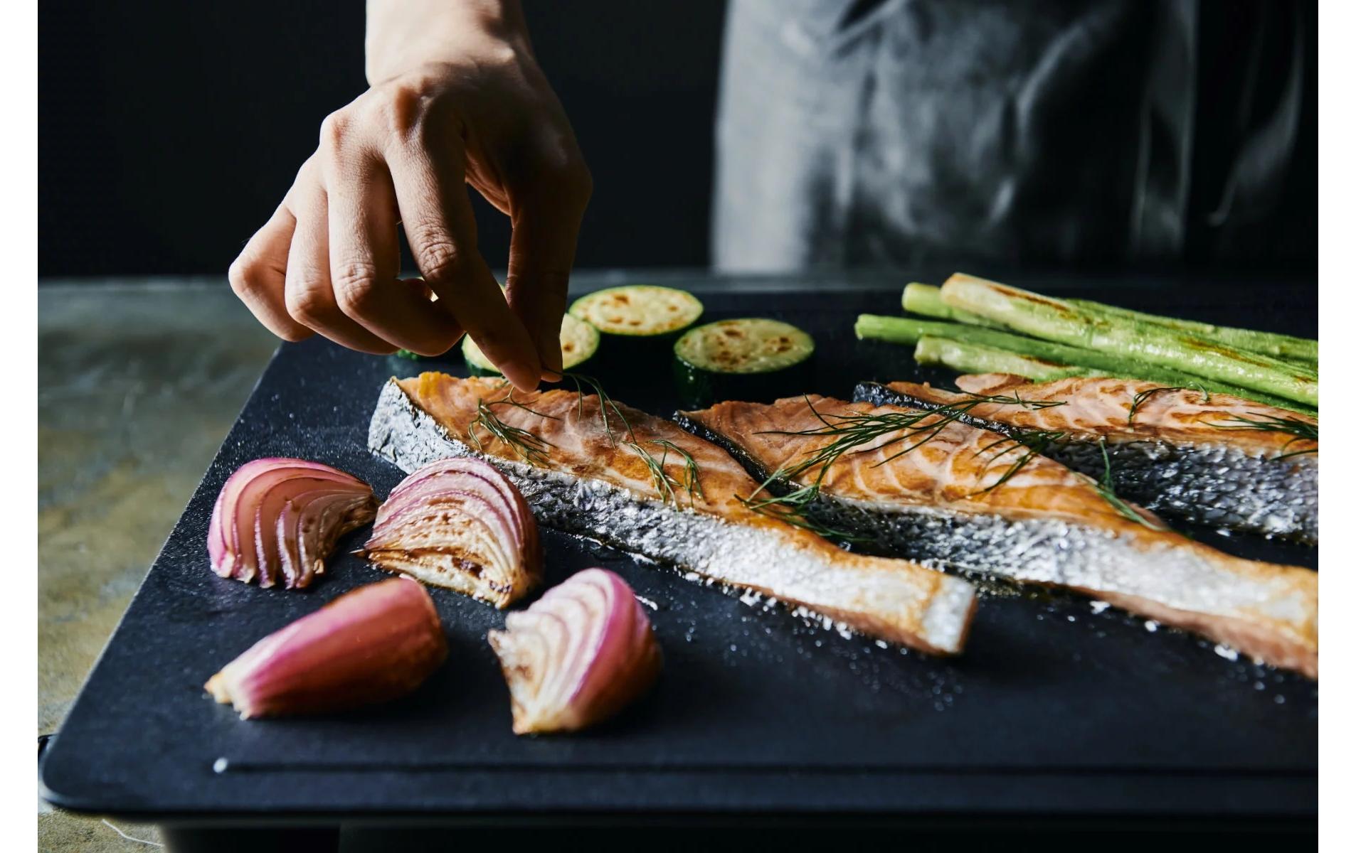 Tischgrill Magic Grill Schwarz<br>Elektrogrill im japanischen Design