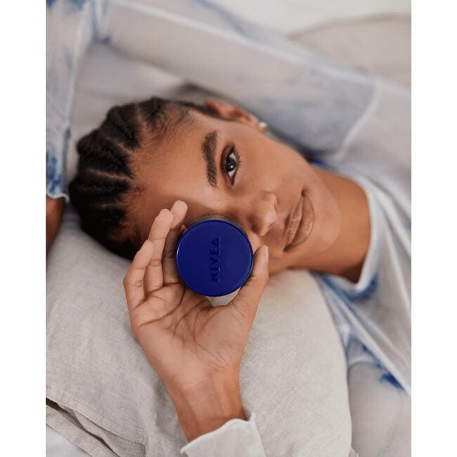 NIVEA Essentials +24h Hydraterende Nachtcrème 50 ML