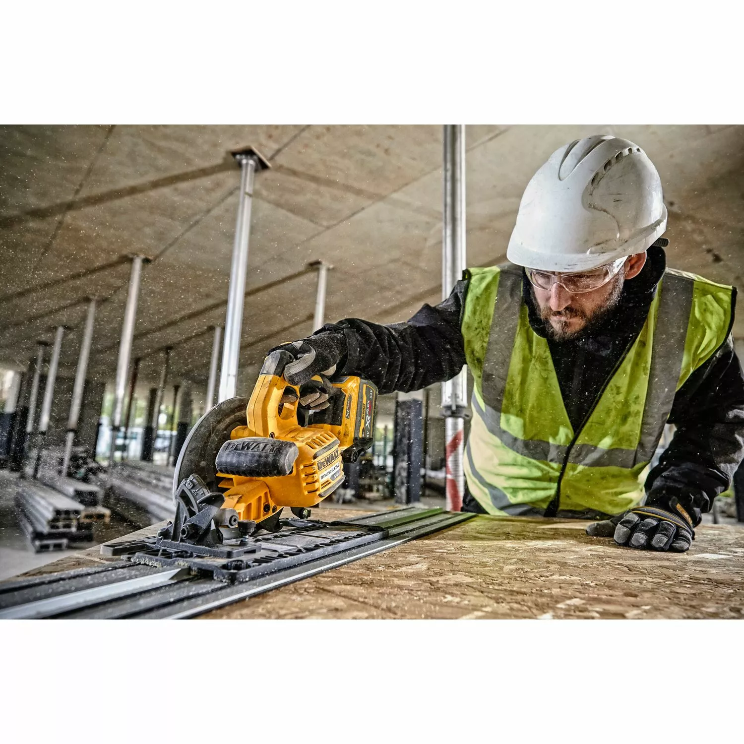 DeWALT DCS579X2-QW 54V Li-ion FlexVolt Accu Cirkelzaag set (2x 9.0Ah) in TSTAK koffer - 190 mm - langsgeleider