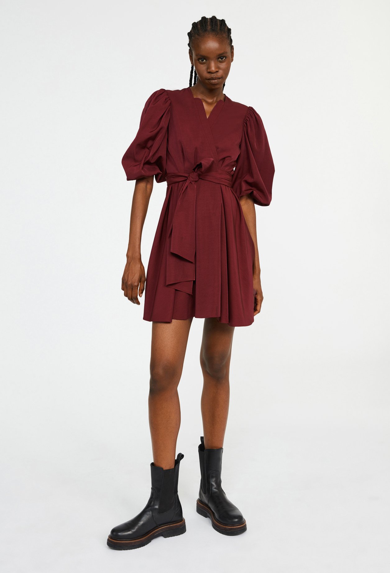Robe bordeaux courte cache c&oelig;ur