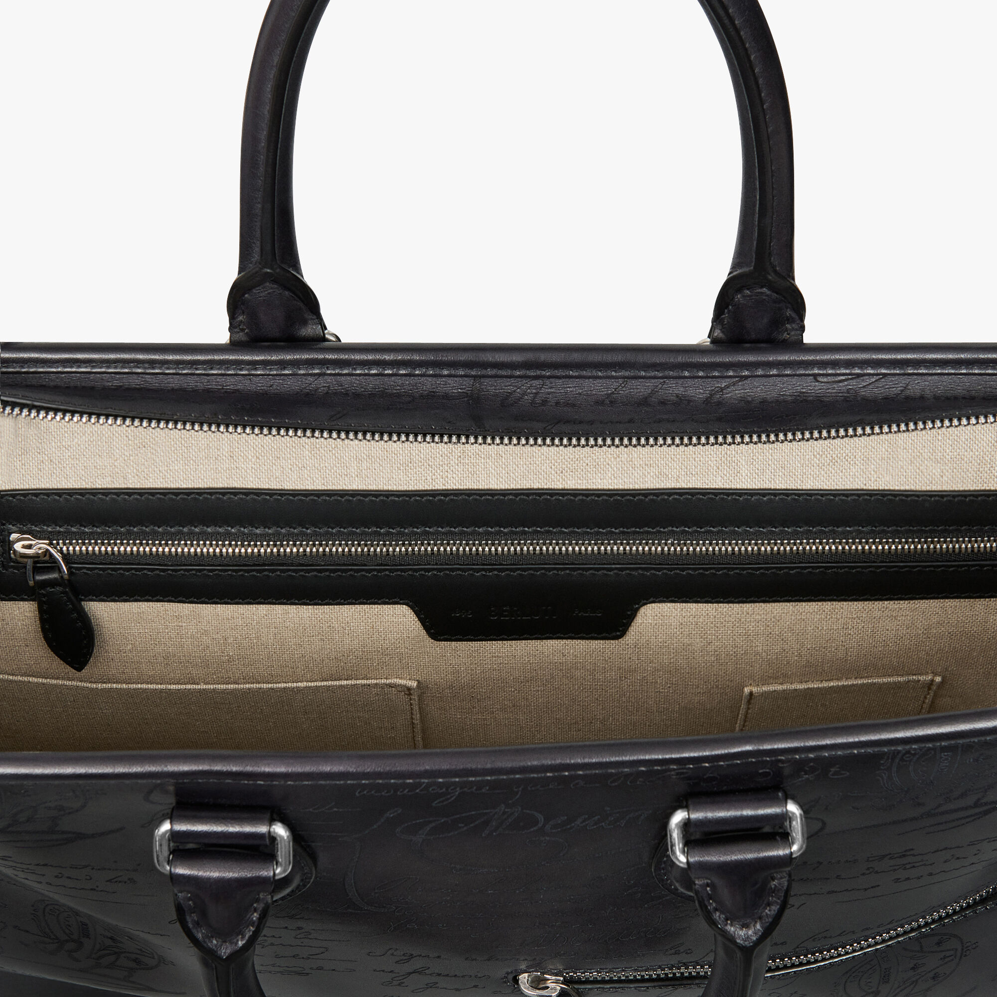 Cartable Un Jour Petit Modèle En Cuir Scritto