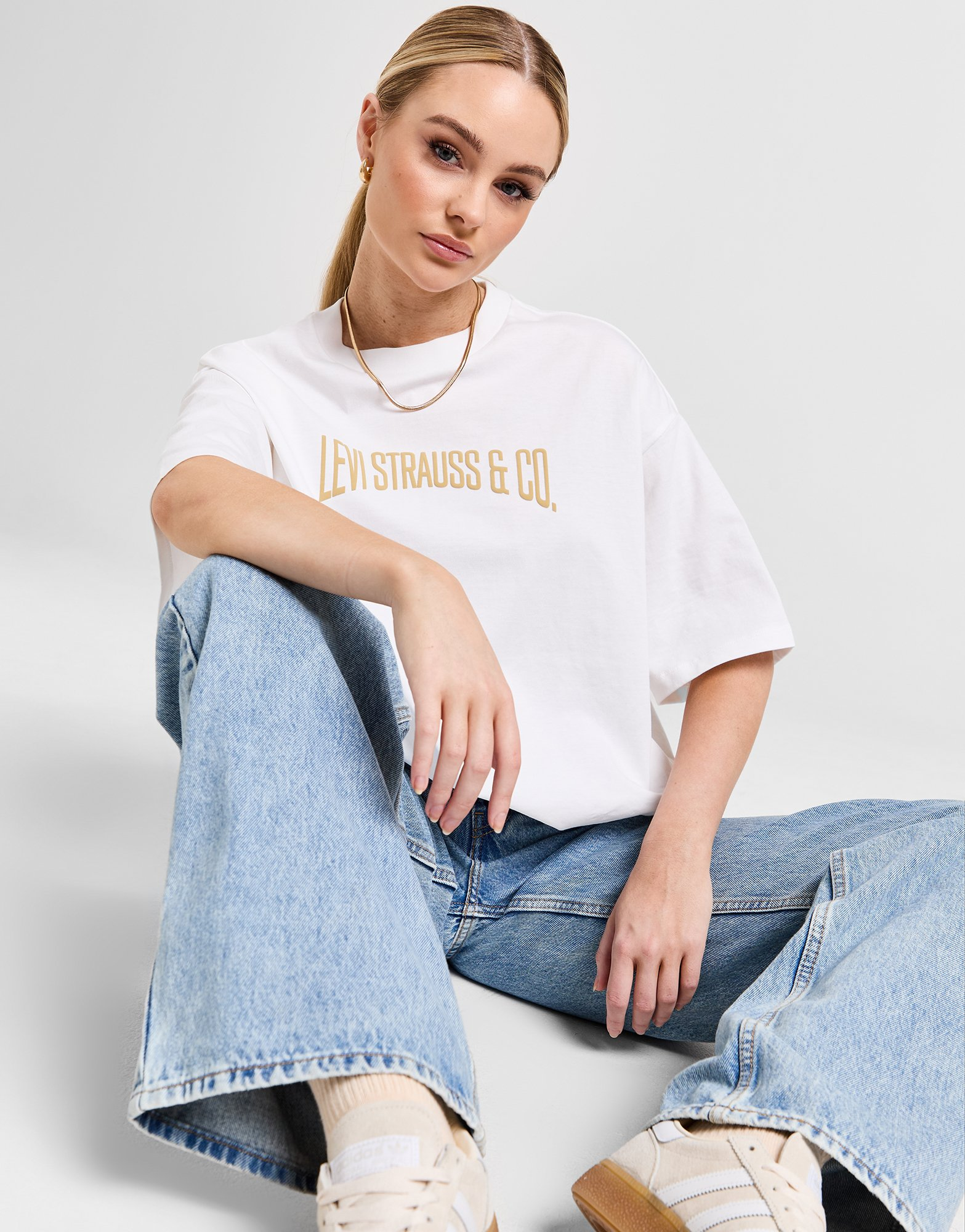 LEVI'S T-shirt Varsity Logo Femme