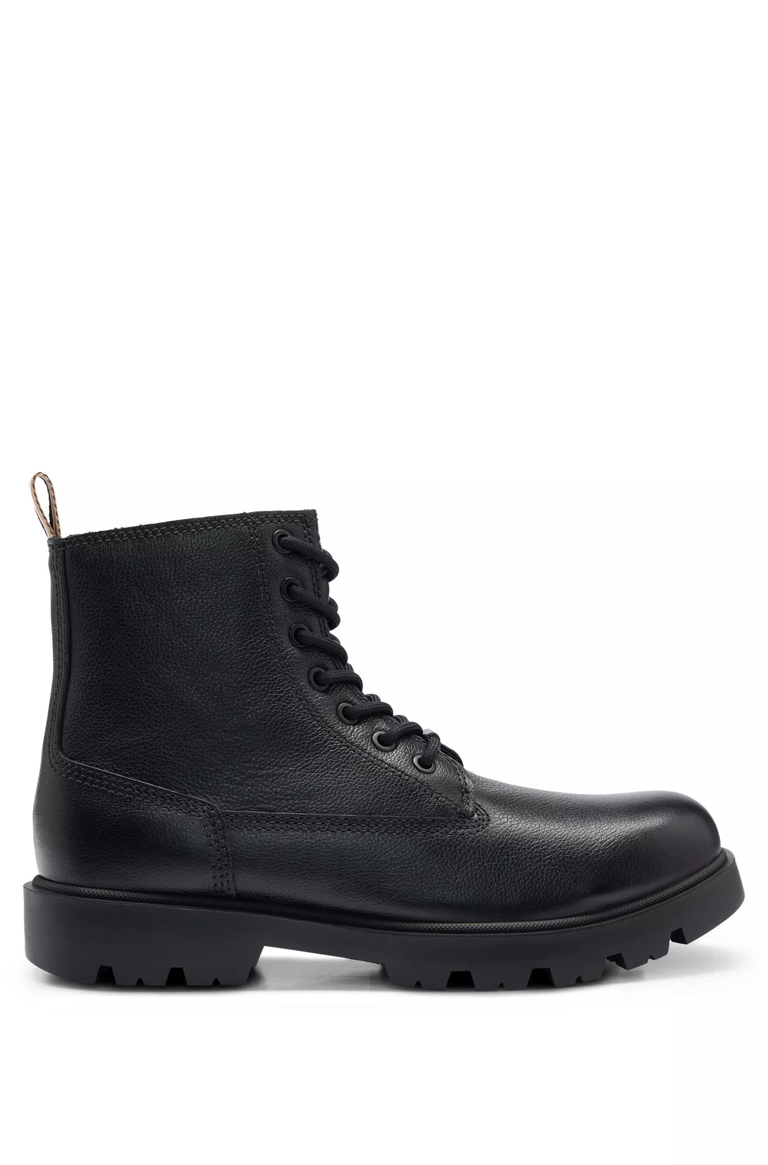 Botas BOSS Black-Half em couro granulado com fita listrada exclusiva.