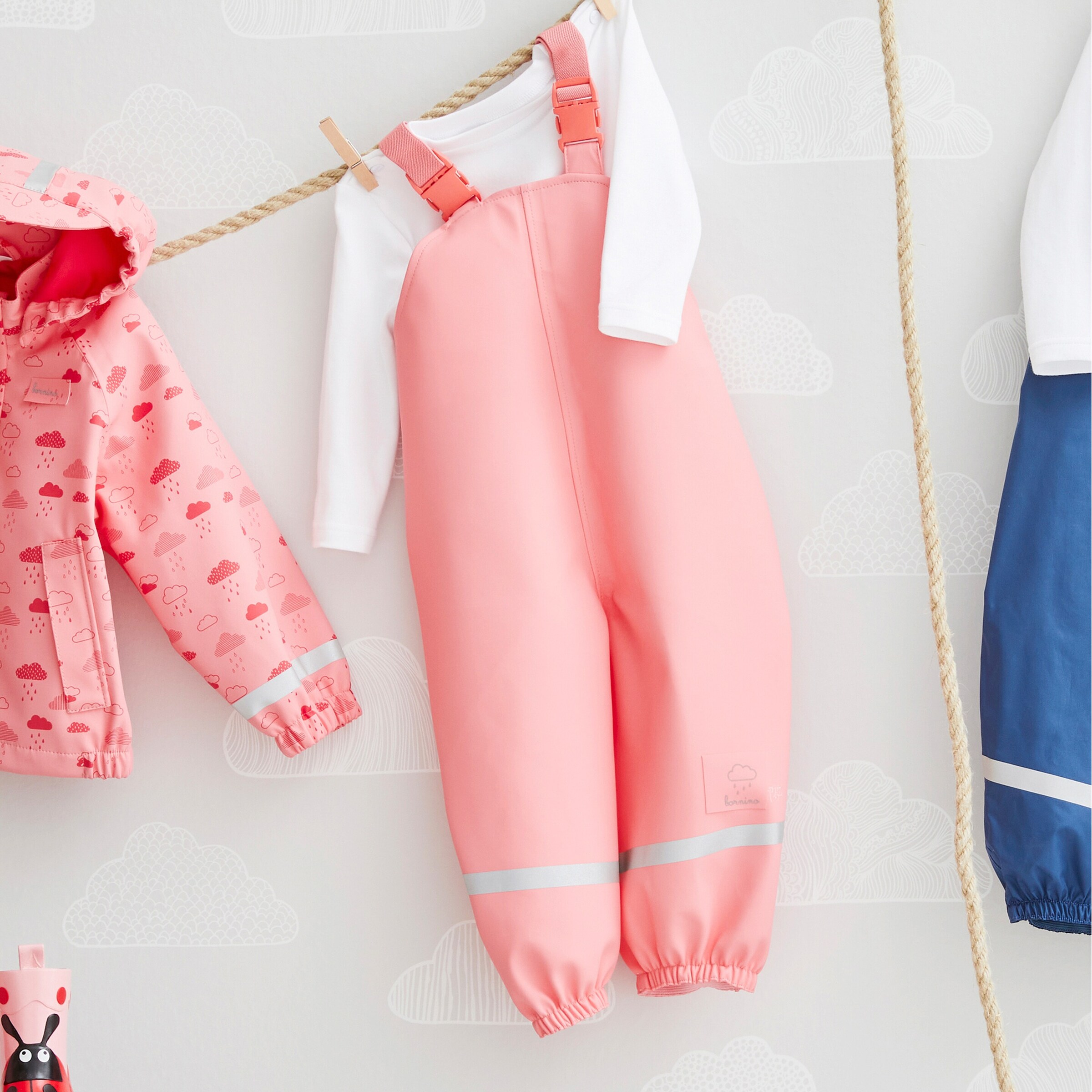Bornino - Lieblinge Regenhose mit Trägern rosa
