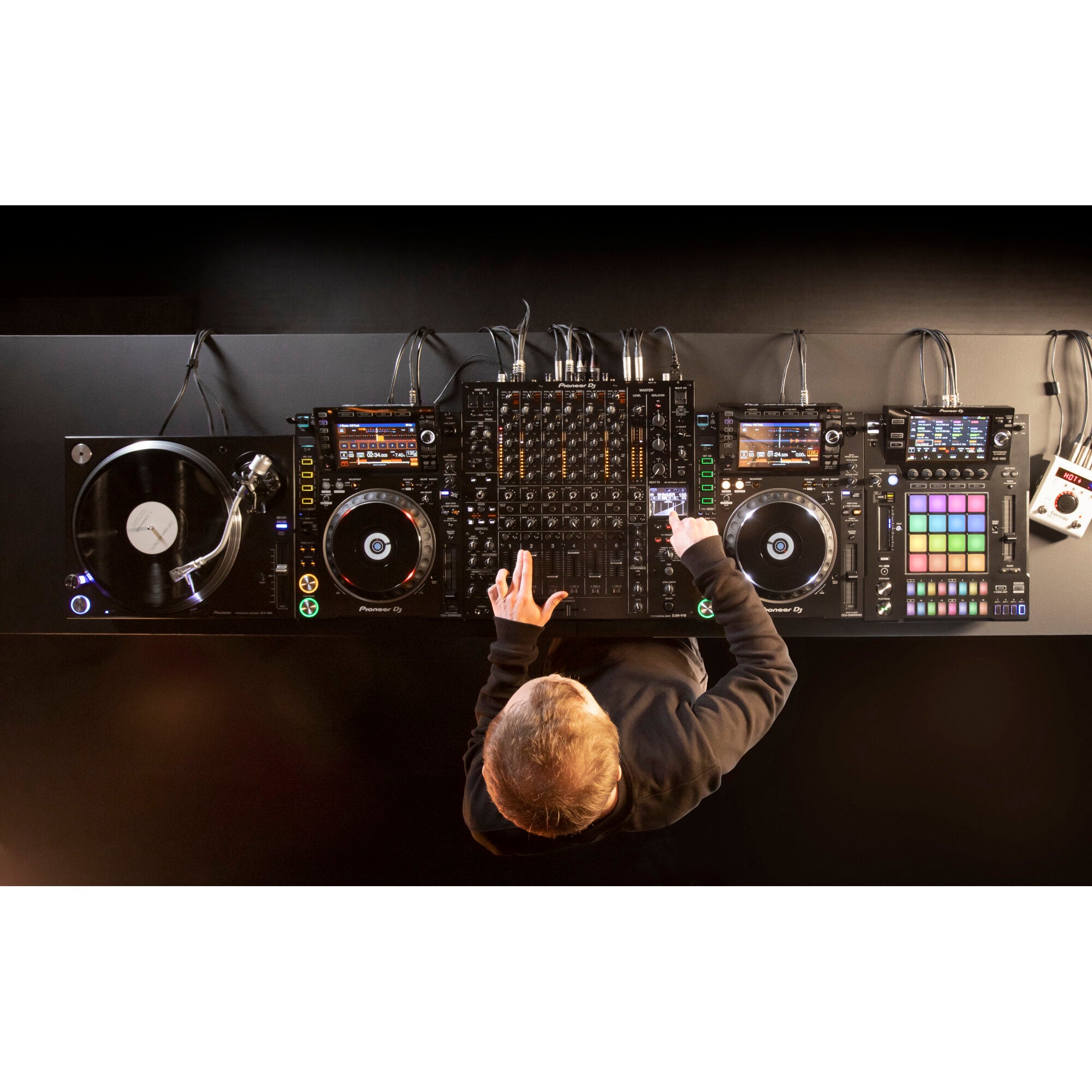 Pioneer DJ DJM-V10 6-kanaals DJ-mixer