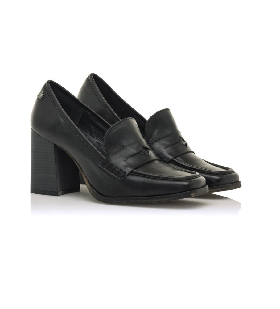 Sapatos Mustang Porto em couro preto