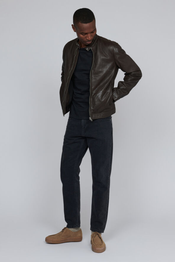 Matinique MAadron Dark brown
