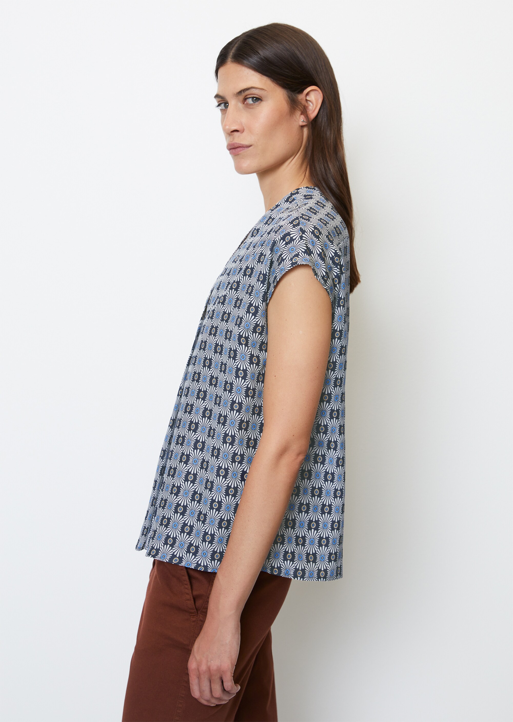 Ärmellose V-Neck-Bluse regular aus softem Organic Cotton-Viskose-Mix