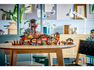 LEGO 15-jarig jubileum: De oude stad (71861)
