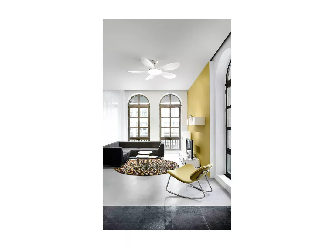 Ventilateur Smarti en métal blanc mat 36w LED 7172 B CT moteur DC