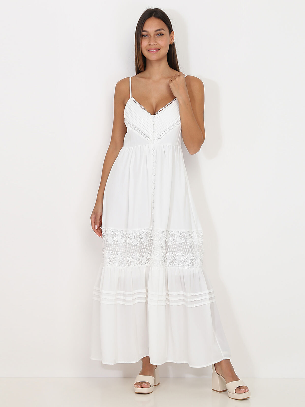 Robe longue boutonnée avec broderie- Blanc
