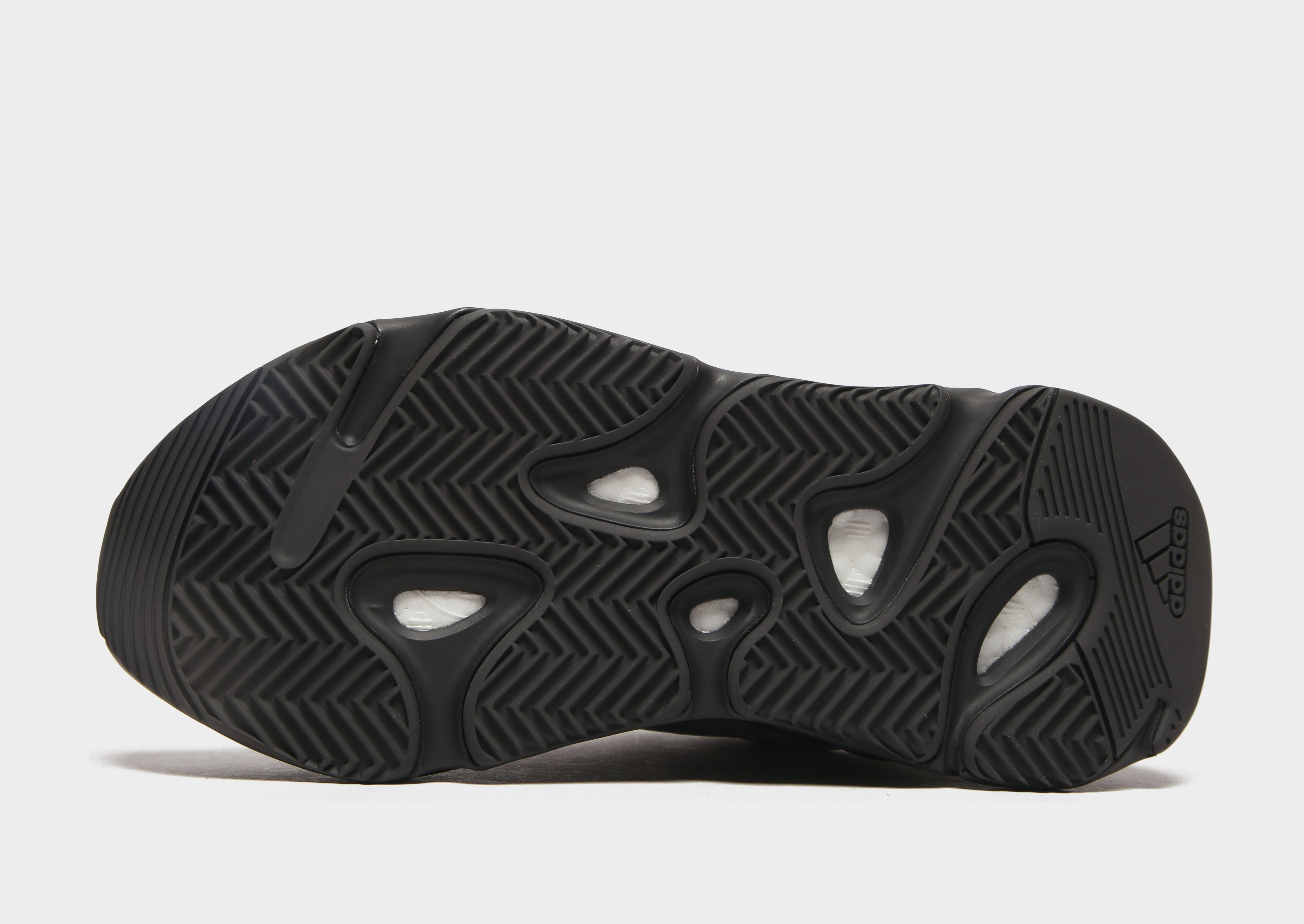 adidas Originals YZY 700 MNVN