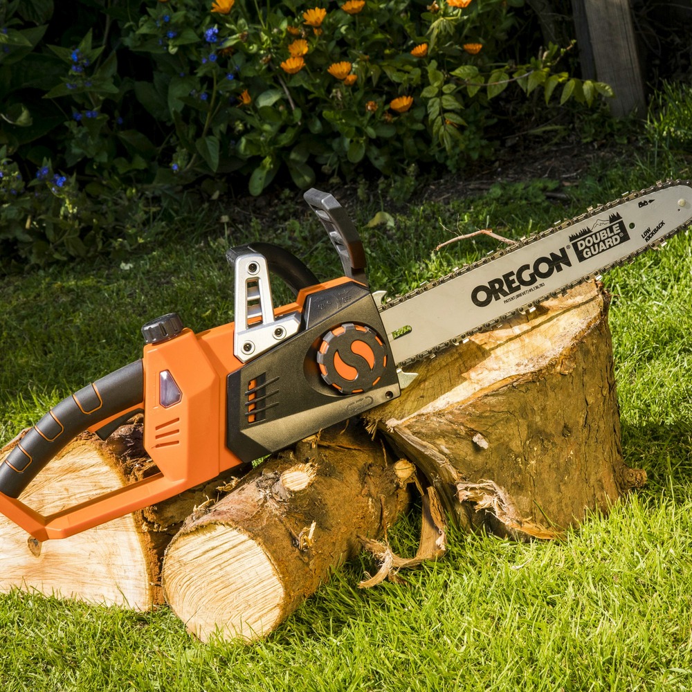 Tronçonneuse sans-fil 40v avec guide-chaîne oregon de 35cm, 2xbatterie li-ion 2ah et chargeur - ls c35