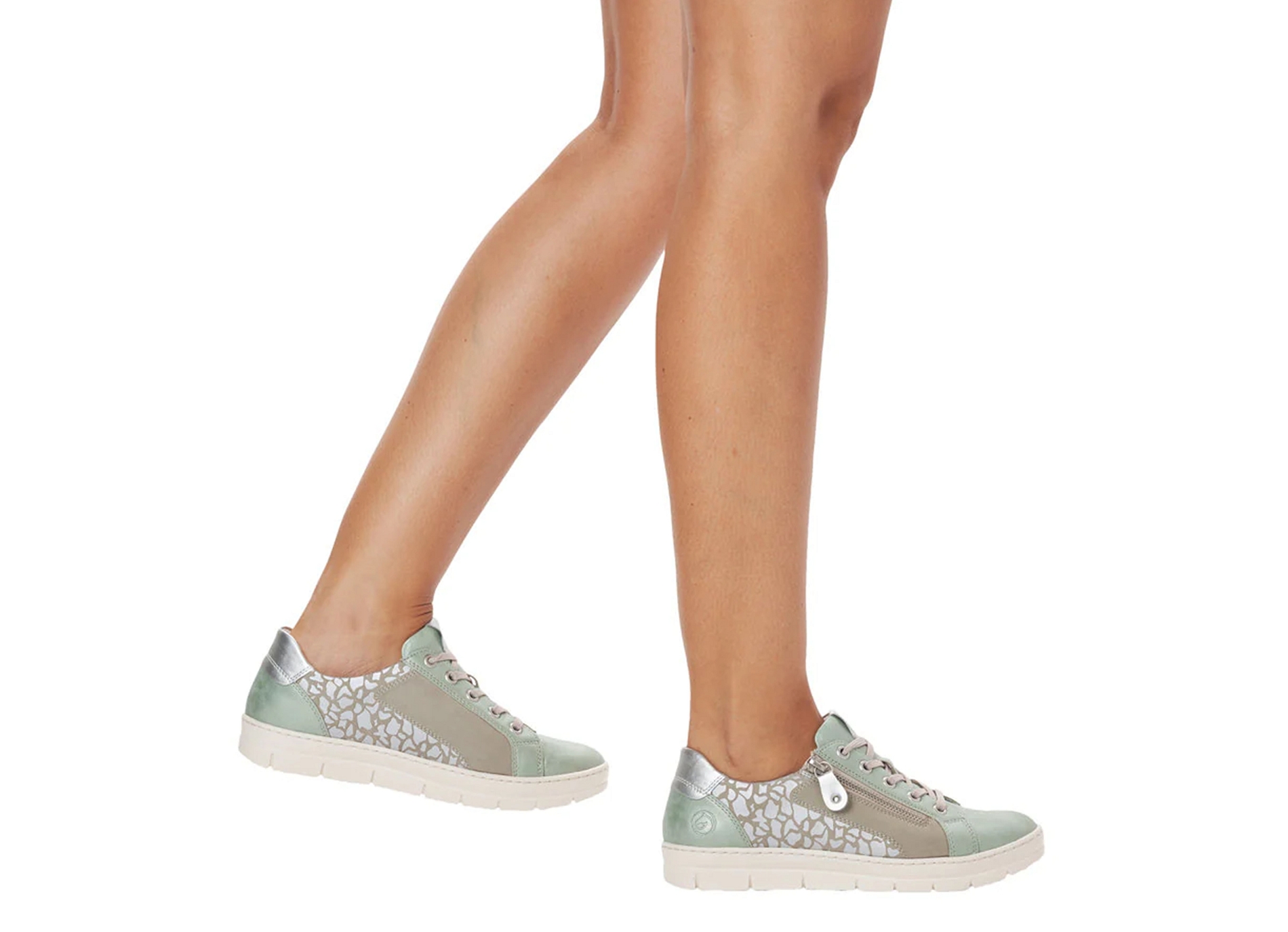 D5821 vert