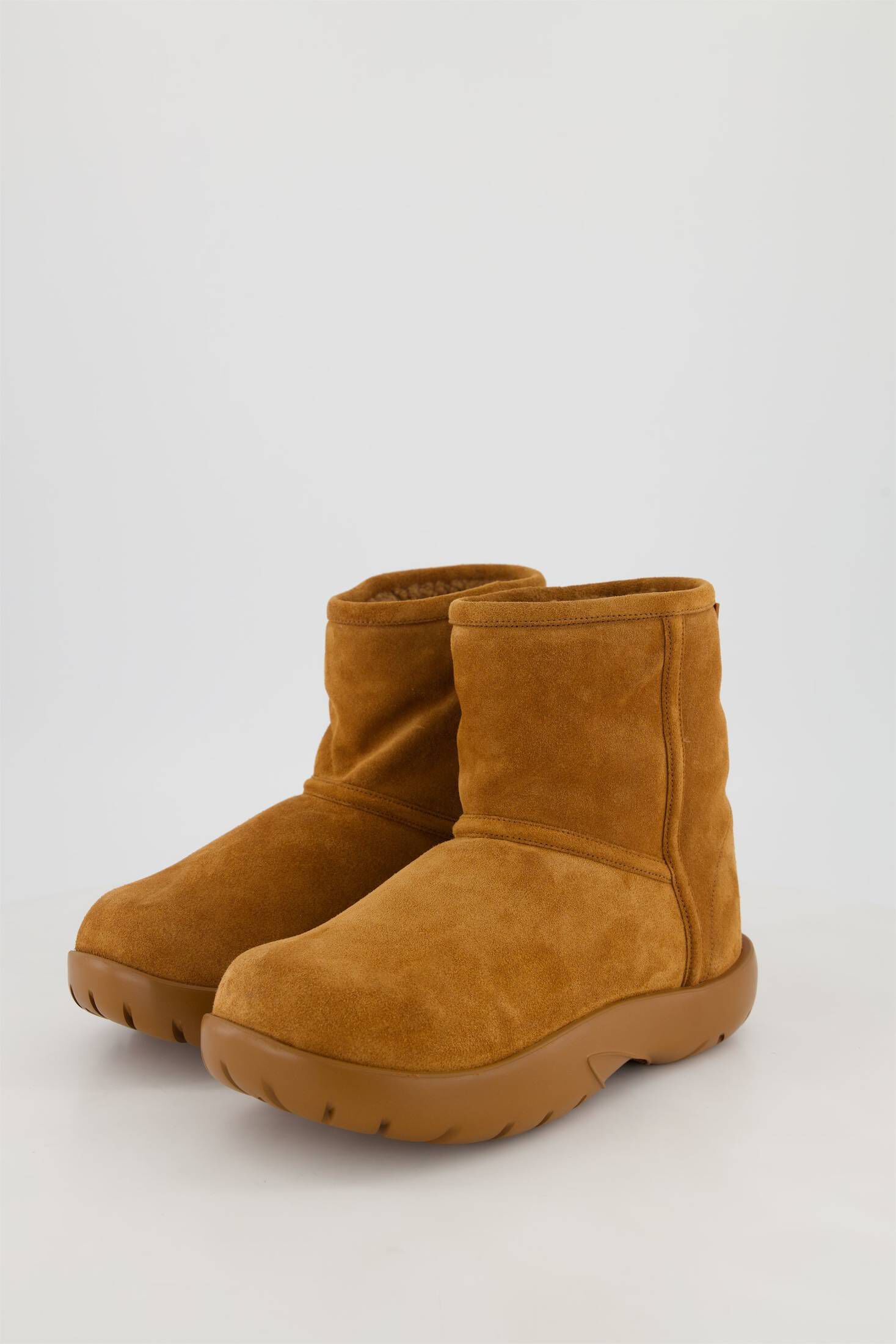 Bottega Veneta| Damen Winterstiefel SNAP ANKLE BOOT mit Lammfell