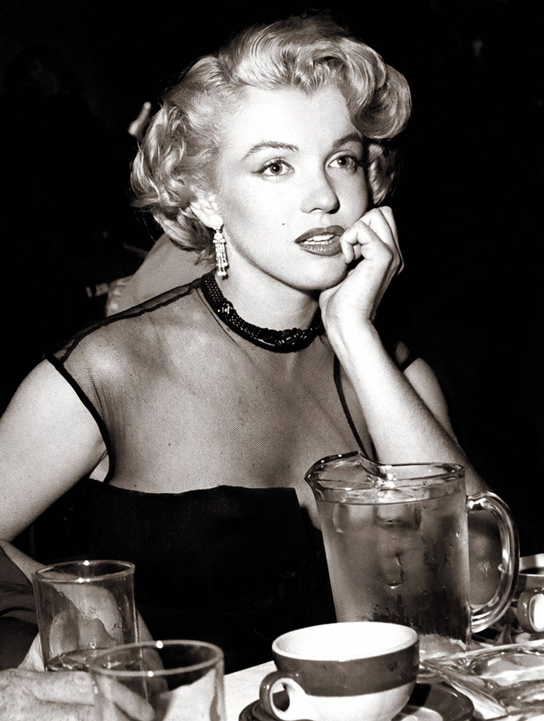 Marilyn Monroe at a Dinner Event by Classic Collection I - Darlings - Small Limited Edition. 30x40.