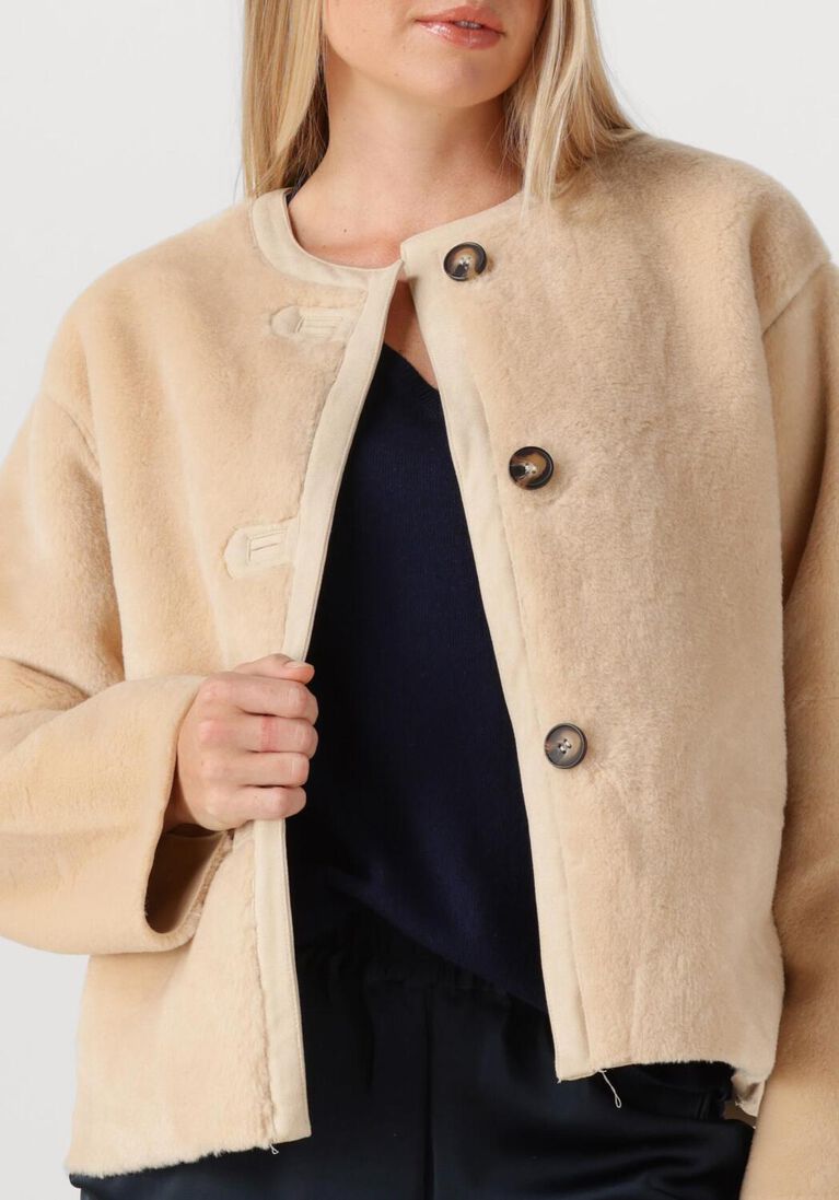 beige suncoo vest elton