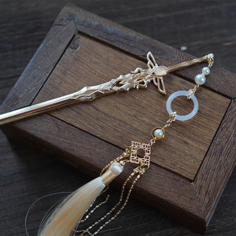 YUGO - Zwaard Faux Gemstone Kwast Haarspeld