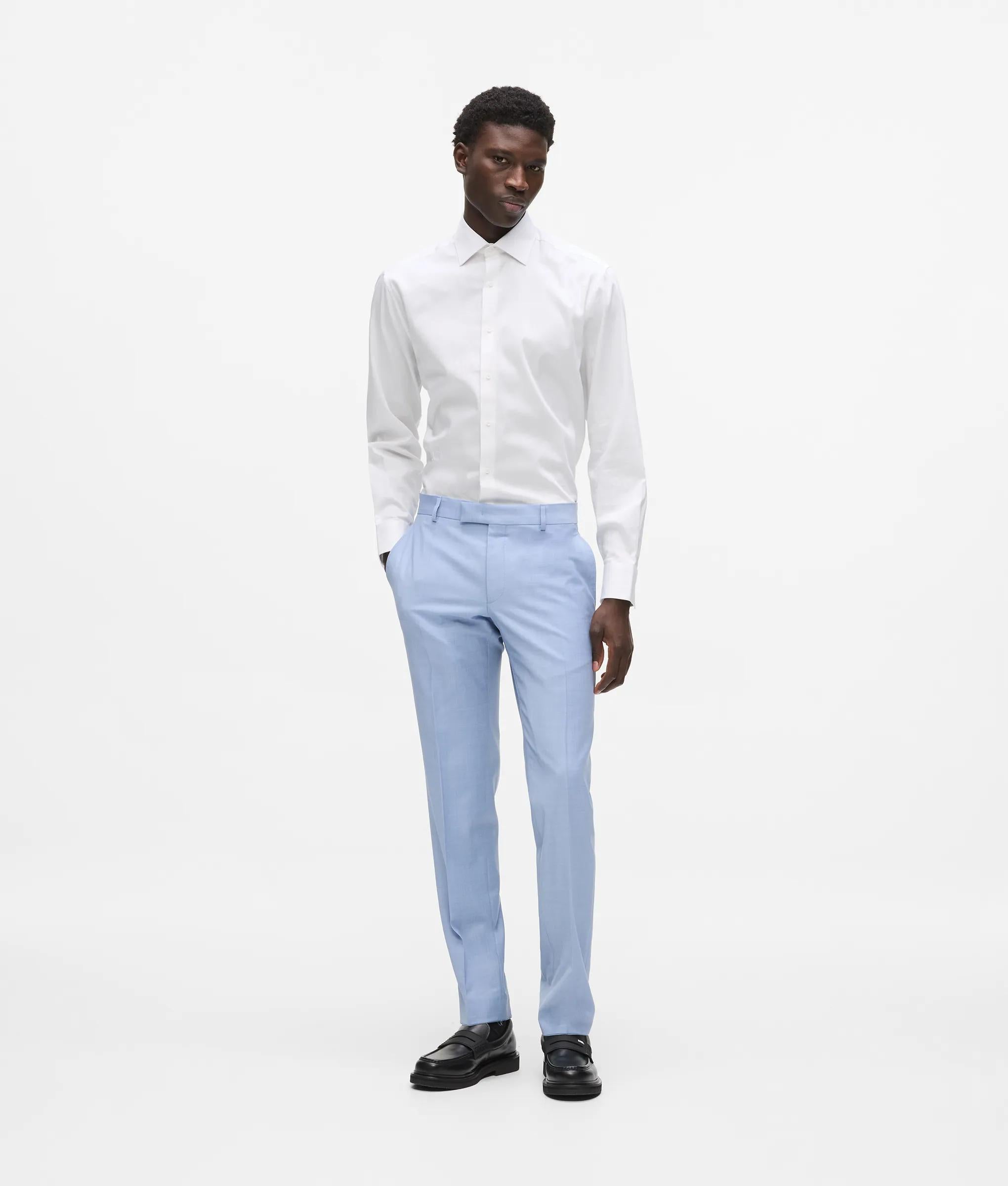 Broek met moderne pasvorm
