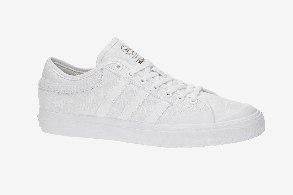 adidas Skateboarding Matchcourt Schuh (white white white)