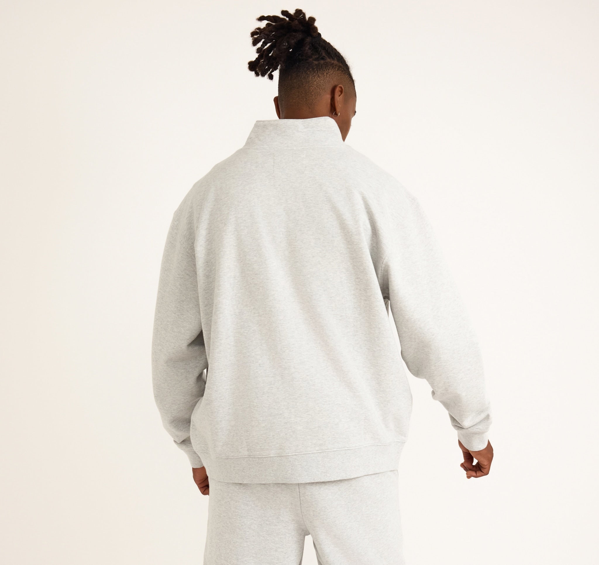 ORGANIC COTTON<br>Weekend Half Zip Sweatshirt
