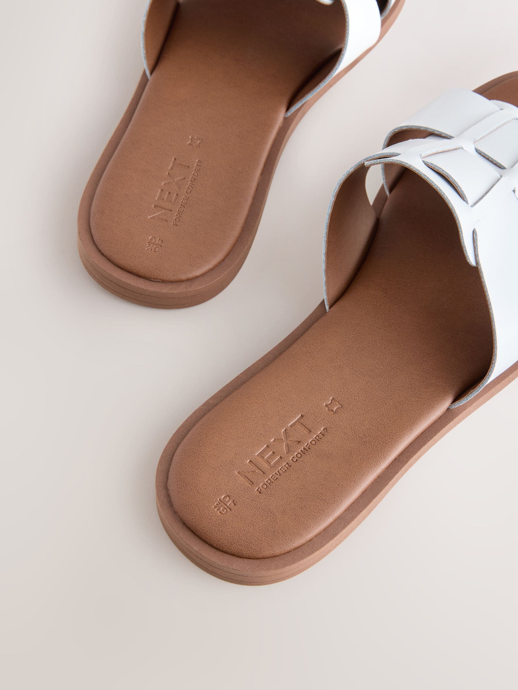 Wit leer - Slotted Muilsandalen