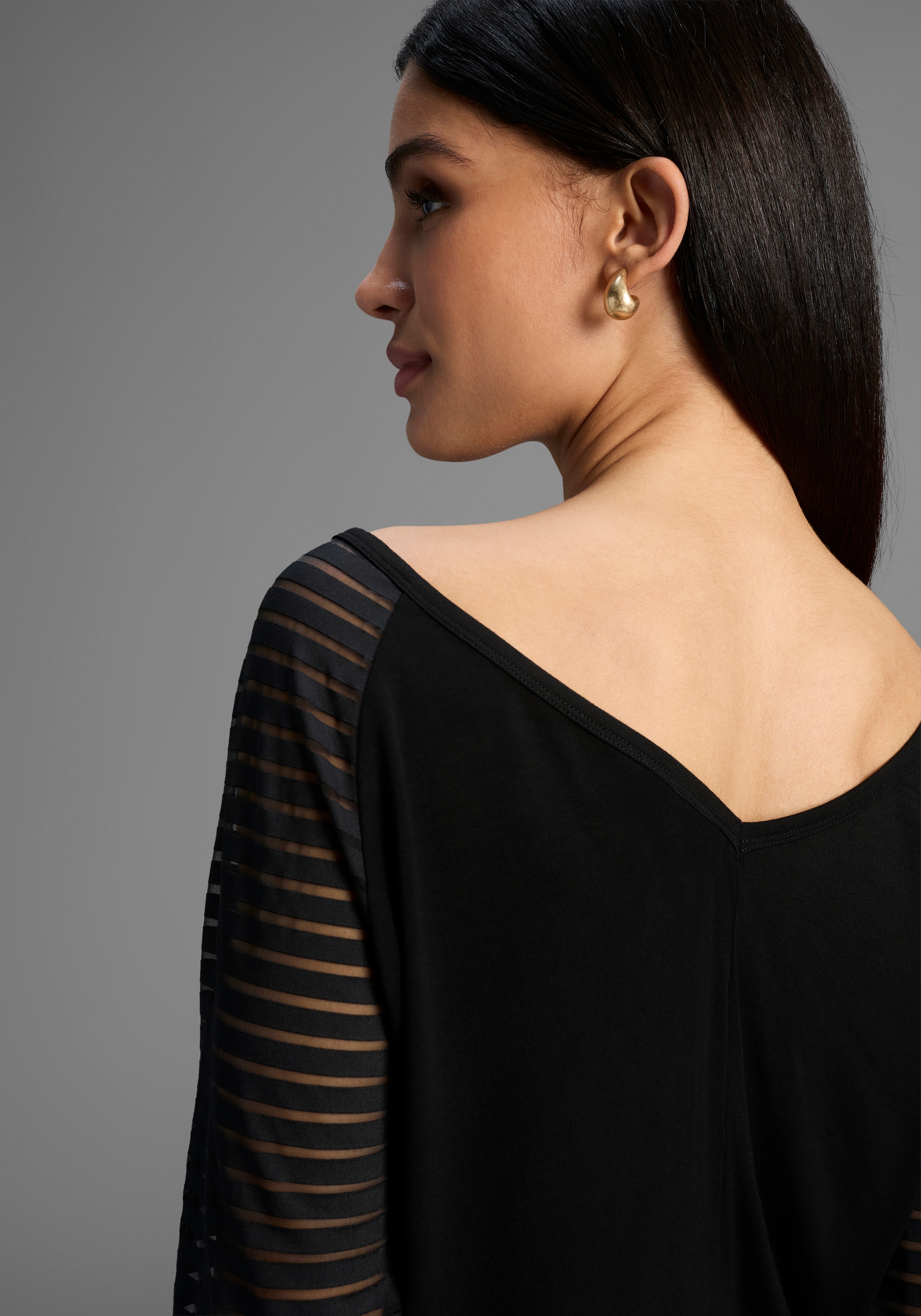 Bruno Banani V-Shirt , mit Mesh-Streifen im Ärmel - NEUE KOLLEKTION