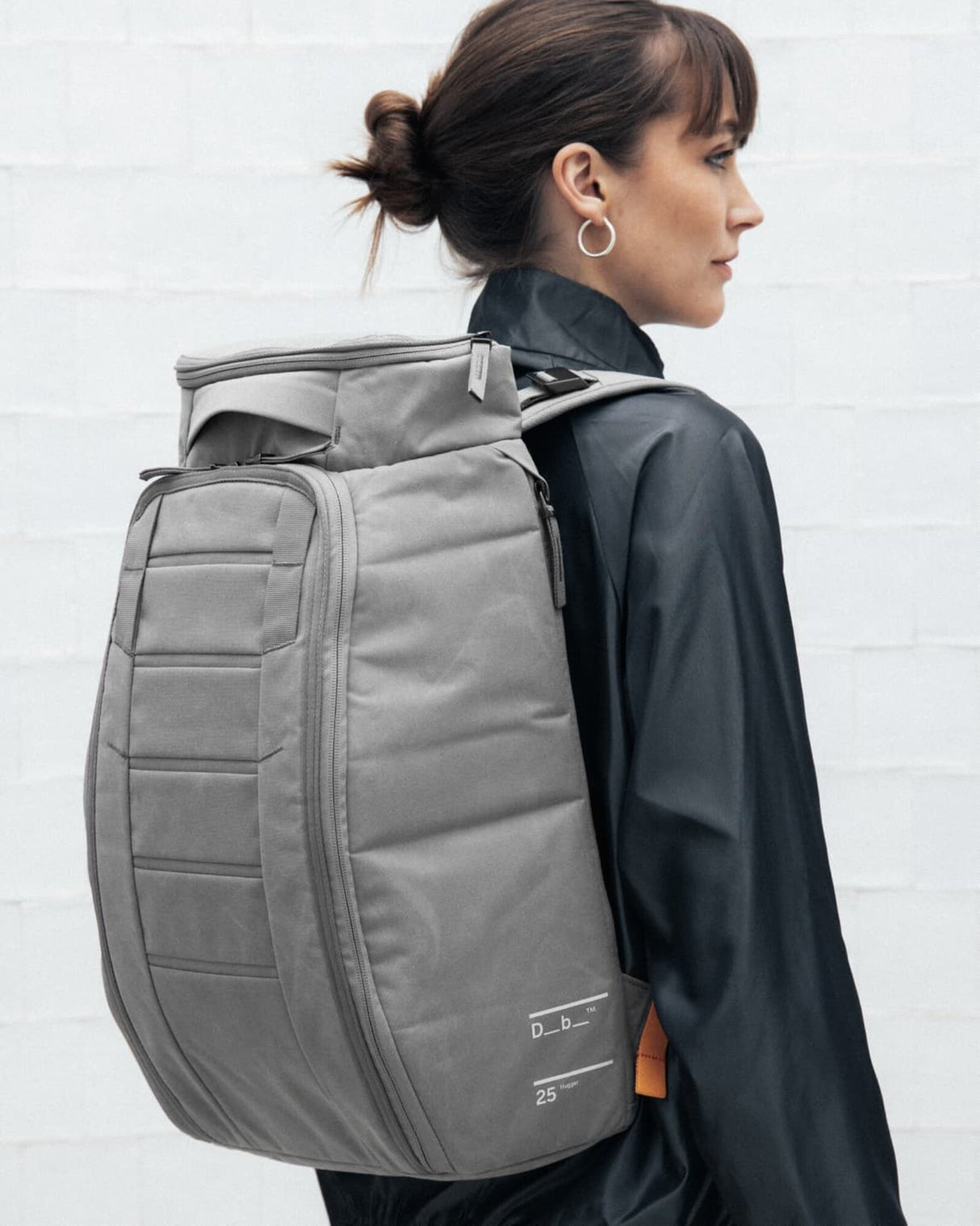 Db<br>Hugger Backpack 25L