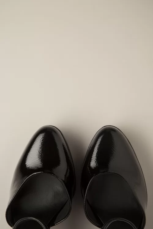 Tamaris Carrie plateau lak pumps in zwart