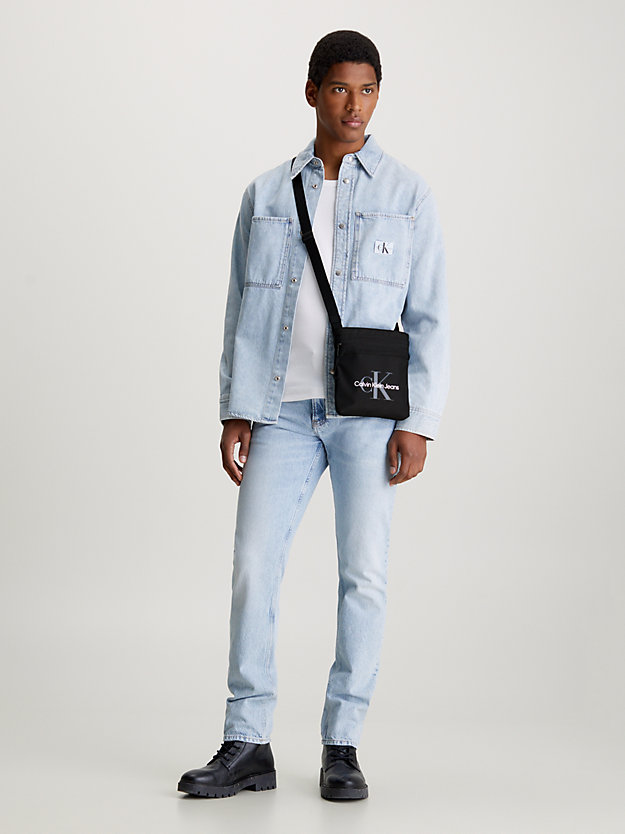 Bolsa de ombro plana com logotipo
