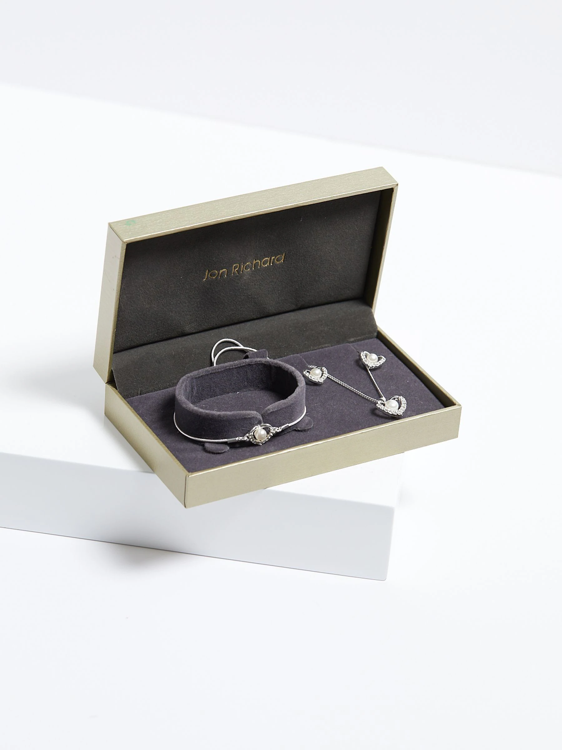 Jon Richard Pearl Crystal Heart Trio Set