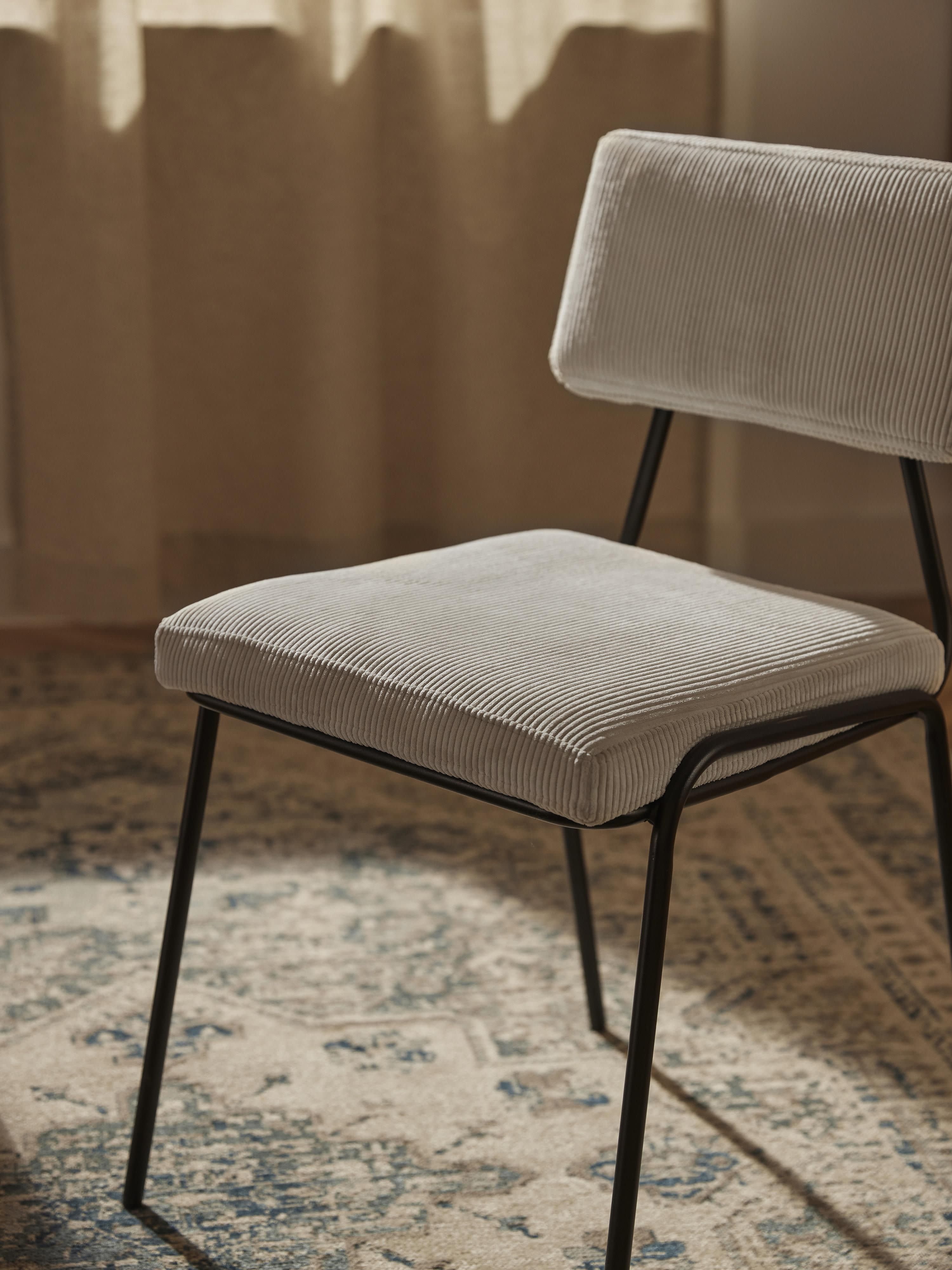 Corduroy gestoffeerde stoelen Mats, 2 stuks